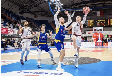 Mecz z Krajowa Grupa Spożywcza Arką Gdynia (16.11.2023)